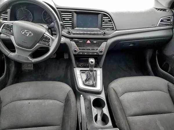 5NPD84LF5HH160908 2017 HYUNDAI ELANTRA - Image 8