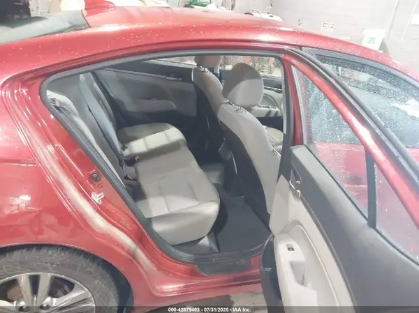 5NPD84LF5HH162173 2017 HYUNDAI ELANTRA - Image 8