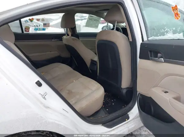 5NPD84LF5HH164019 2017 HYUNDAI ELANTRA - Image 8