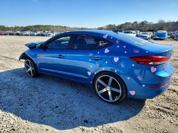 5NPD84LF5HH164358 2017 HYUNDAI ELANTRA - Image 2