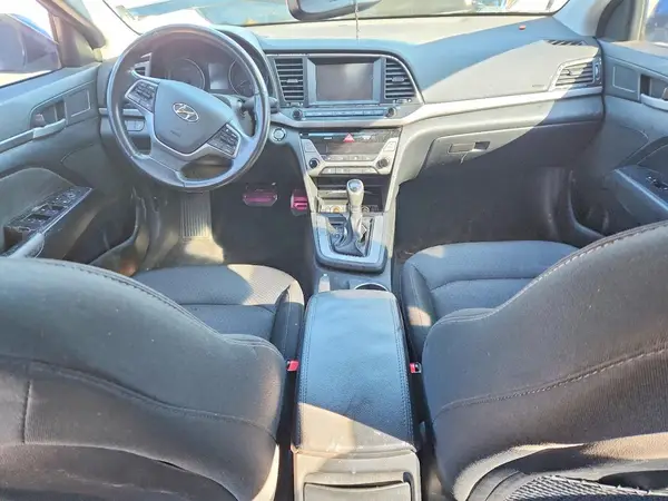 5NPD84LF5HH164358 2017 HYUNDAI ELANTRA - Image 8