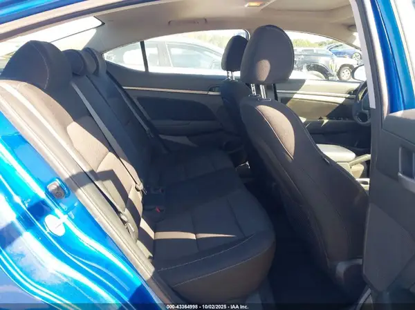 5NPD84LF5HH172976 2017 HYUNDAI ELANTRA - Image 8