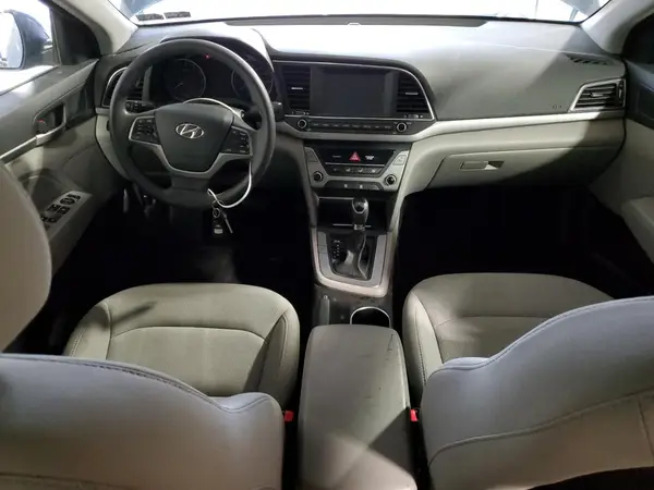5NPD84LF5HH173643 2017 HYUNDAI ELANTRA - Image 8