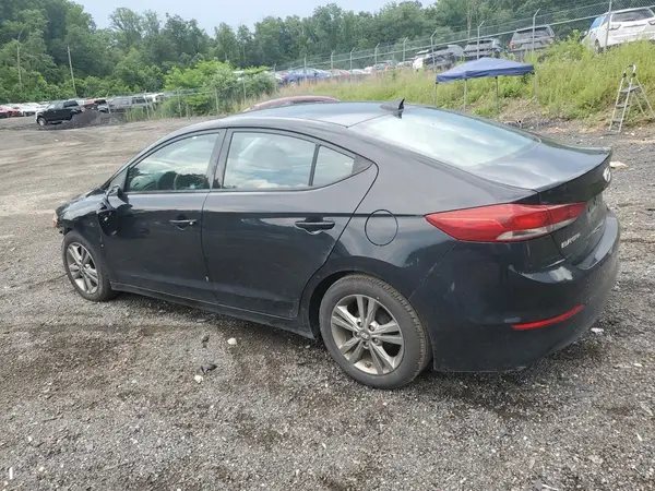 5NPD84LF5HH179815 2017 HYUNDAI ELANTRA - Image 2