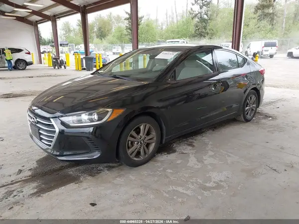 5NPD84LF5HH181645 2017 HYUNDAI ELANTRA - Image 2