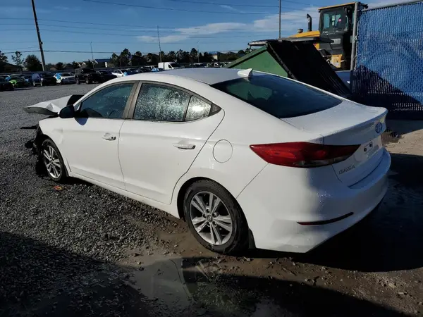 5NPD84LF5HH183508 2017 HYUNDAI ELANTRA - Image 2