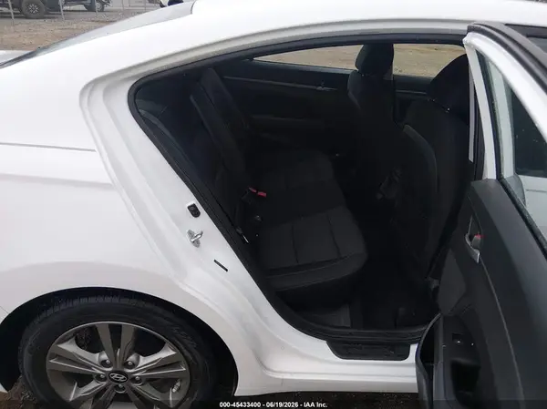 5NPD84LF5HH185310 2017 HYUNDAI ELANTRA - Image 8