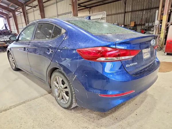 5NPD84LF5HH188210 2017 HYUNDAI ELANTRA - Image 2