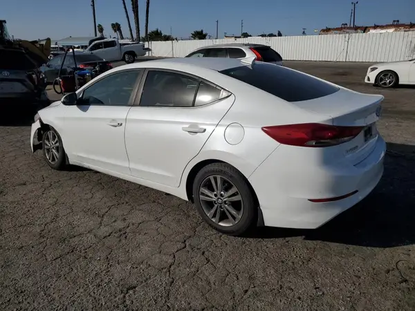 5NPD84LF5HH191155 2017 HYUNDAI ELANTRA - Image 2