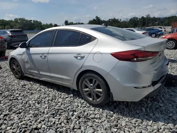 5NPD84LF5HH192967 2017 HYUNDAI ELANTRA - Image 2