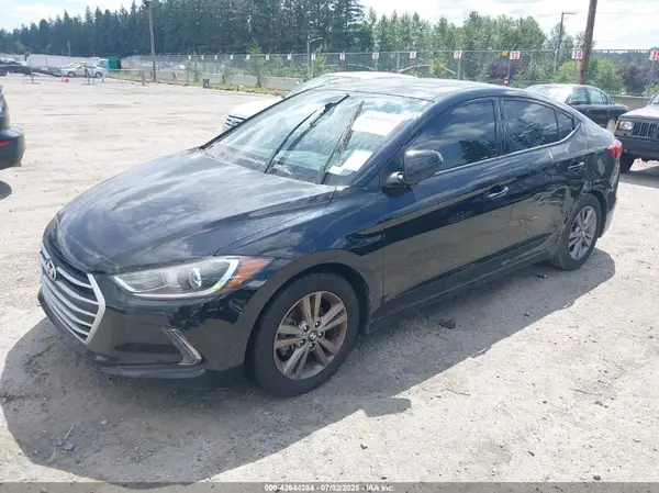 5NPD84LF5HH193200 2017 HYUNDAI ELANTRA - Image 2