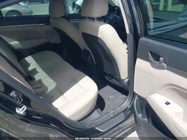 5NPD84LF5HH193200 2017 HYUNDAI ELANTRA - Image 8