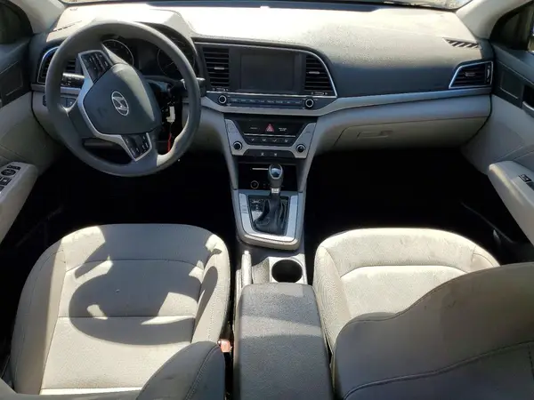 5NPD84LF5HH194198 2017 HYUNDAI ELANTRA - Image 8