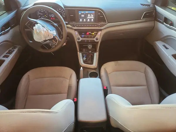 5NPD84LF5HH197067 2017 HYUNDAI ELANTRA - Image 8