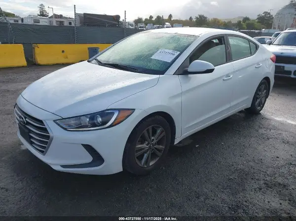 5NPD84LF5HH197778 2017 HYUNDAI ELANTRA - Image 2