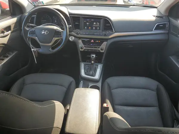 5NPD84LF5HH199207 2017 HYUNDAI ELANTRA - Image 8