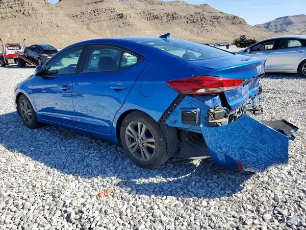 5NPD84LF5HH203224 2017 HYUNDAI ELANTRA - Image 2