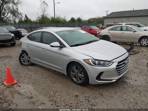5NPD84LF5HH204812 2017 HYUNDAI ELANTRA - Image 1