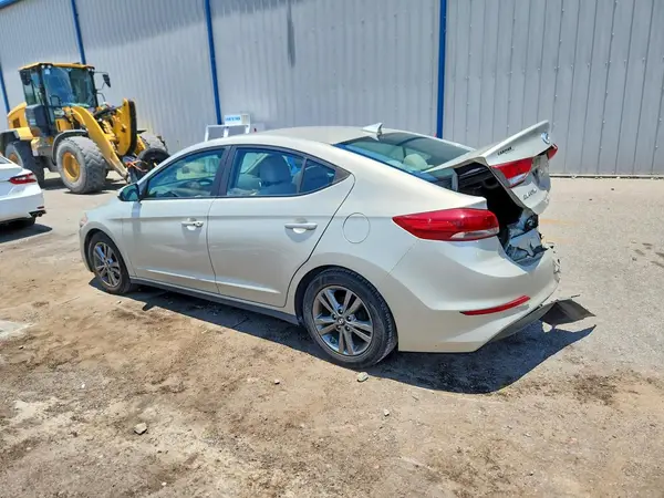 5NPD84LF5HH206463 2017 HYUNDAI ELANTRA - Image 2