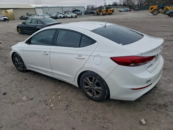 5NPD84LF5HH206947 2017 HYUNDAI ELANTRA - Image 2