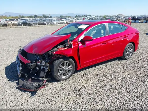 5NPD84LF5HH208505 2017 HYUNDAI ELANTRA - Image 2