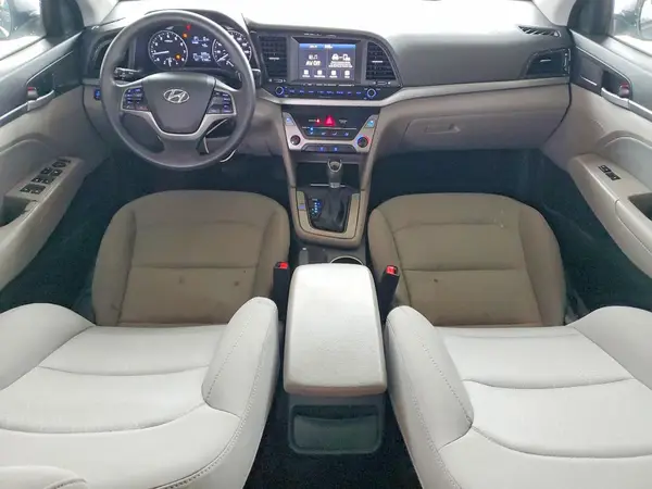 5NPD84LF5HH210965 2017 HYUNDAI ELANTRA - Image 8