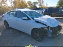 5NPD84LF5JH213063 2018 HYUNDAI ELANTRA