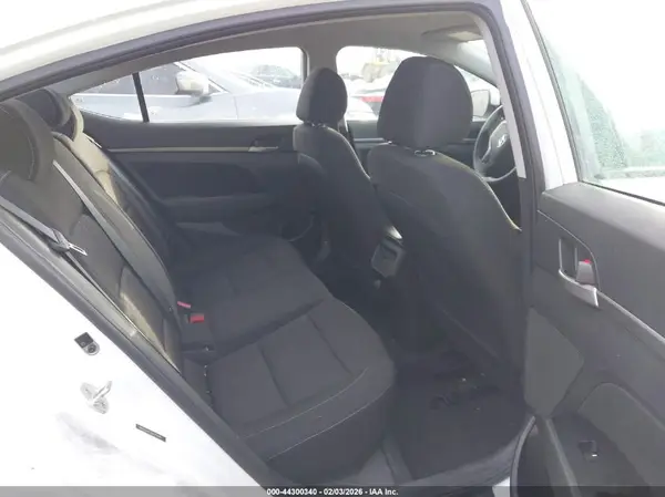 5NPD84LF5JH213516 2018 HYUNDAI ELANTRA - Image 8