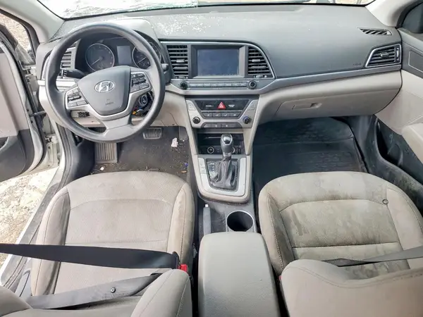 5NPD84LF5JH213841 2018 HYUNDAI ELANTRA - Image 8