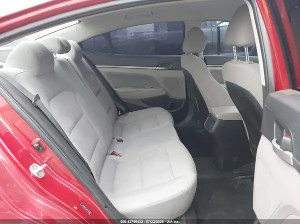 5NPD84LF5JH214908 2018 HYUNDAI ELANTRA - Image 8