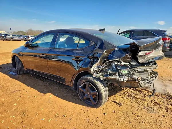 5NPD84LF5JH215346 2018 HYUNDAI ELANTRA - Image 2