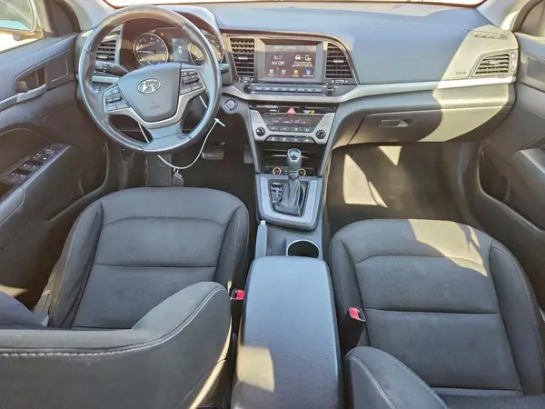 5NPD84LF5JH215346 2018 HYUNDAI ELANTRA - Image 8