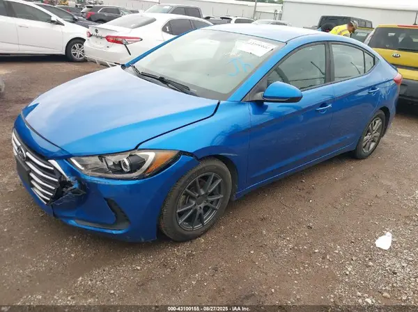 5NPD84LF5JH215685 2018 HYUNDAI ELANTRA - Image 2