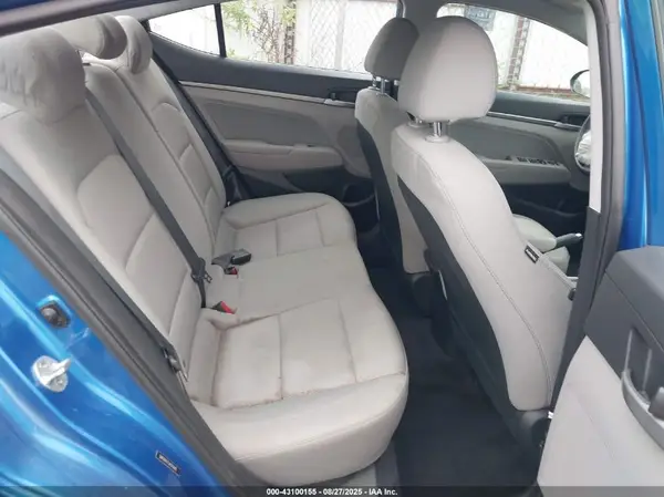5NPD84LF5JH215685 2018 HYUNDAI ELANTRA - Image 8
