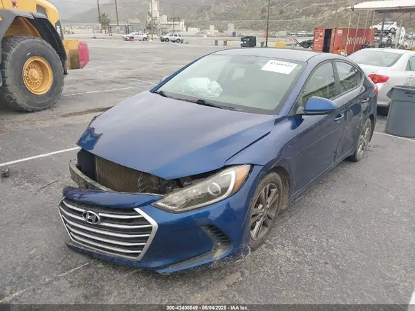 5NPD84LF5JH221776 2018 HYUNDAI ELANTRA - Image 2