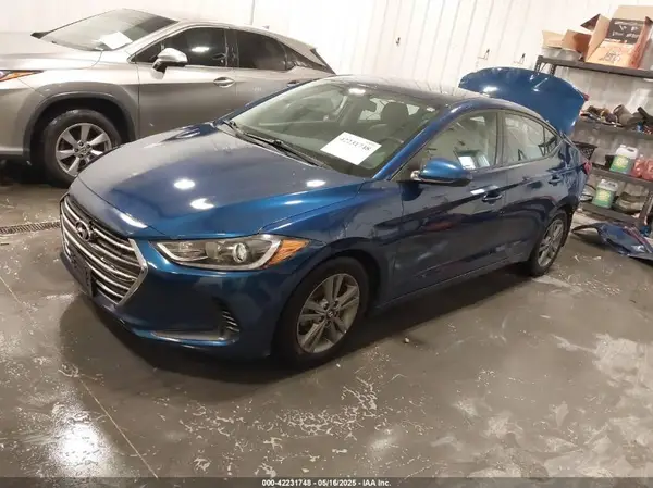 5NPD84LF5JH222264 2018 HYUNDAI ELANTRA - Image 2