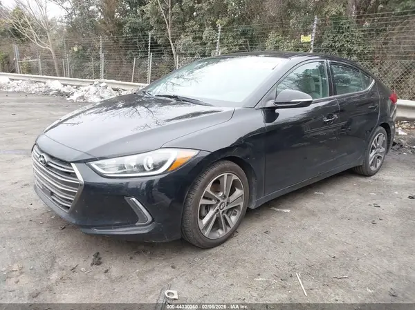 5NPD84LF5JH225732 2018 HYUNDAI ELANTRA - Image 2