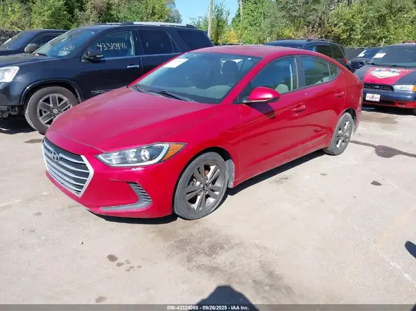 5NPD84LF5JH229487 2018 HYUNDAI ELANTRA - Image 2