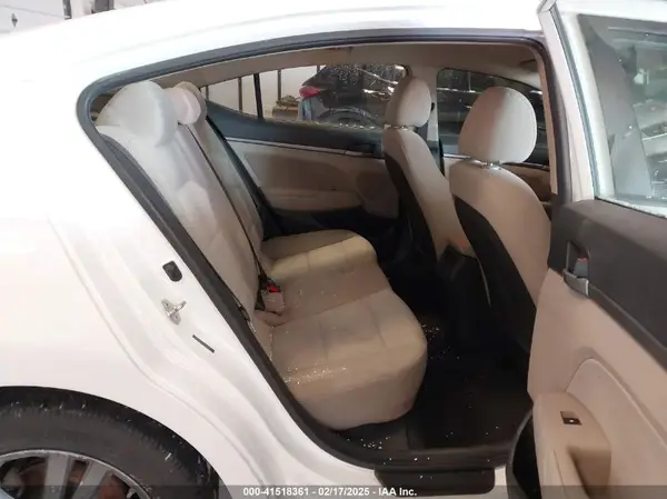5NPD84LF5JH230123 2018 HYUNDAI ELANTRA - Image 8