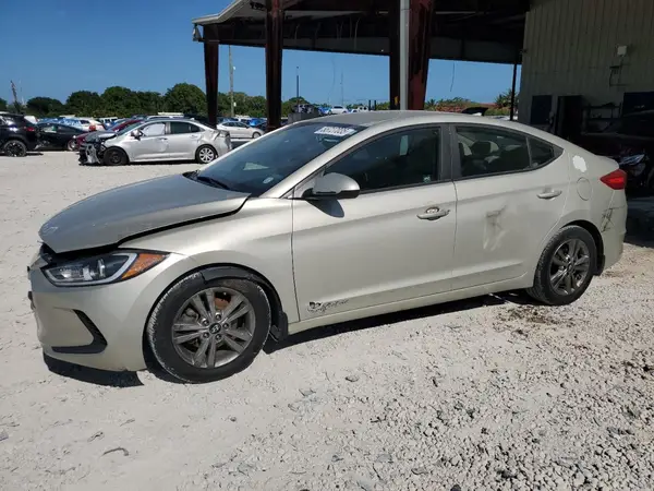 5NPD84LF5JH231322 2018 HYUNDAI ELANTRA - Image 1