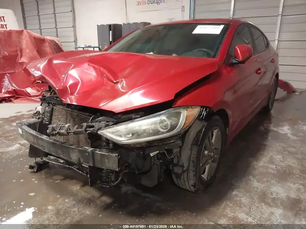 5NPD84LF5JH231904 2018 HYUNDAI ELANTRA - Image 2
