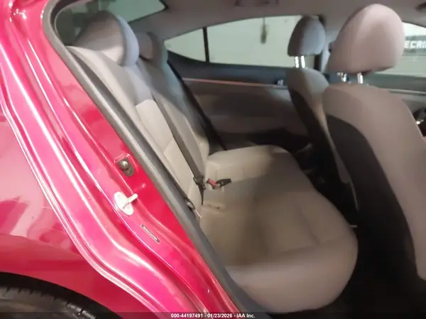 5NPD84LF5JH231904 2018 HYUNDAI ELANTRA - Image 8