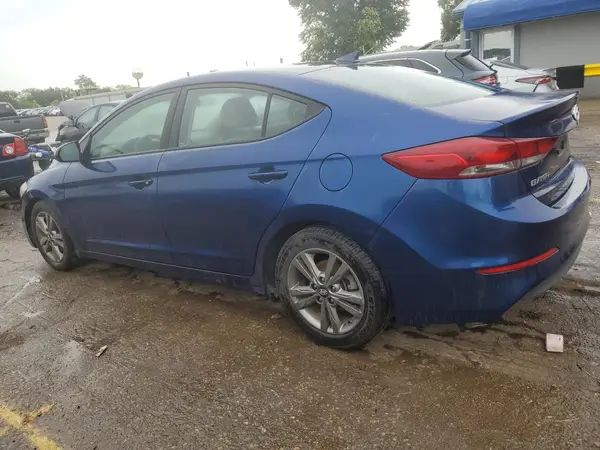 5NPD84LF5JH238738 2018 HYUNDAI ELANTRA - Image 2