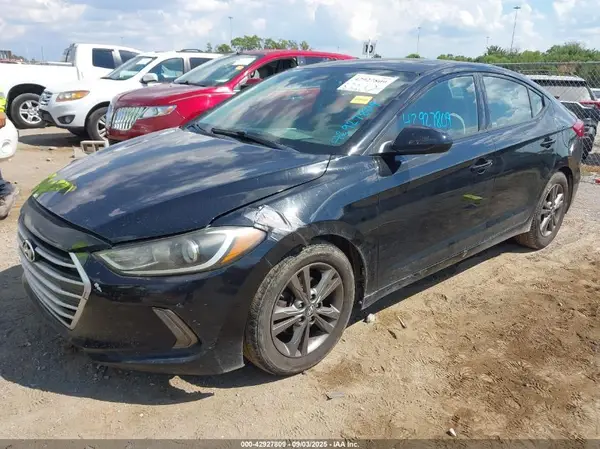 5NPD84LF5JH239209 2018 HYUNDAI ELANTRA - Image 2