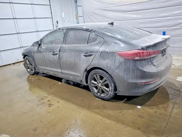 5NPD84LF5JH240070 2018 HYUNDAI ELANTRA - Image 2