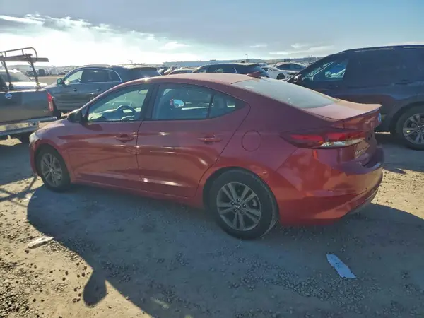 5NPD84LF5JH241297 2018 HYUNDAI ELANTRA - Image 2
