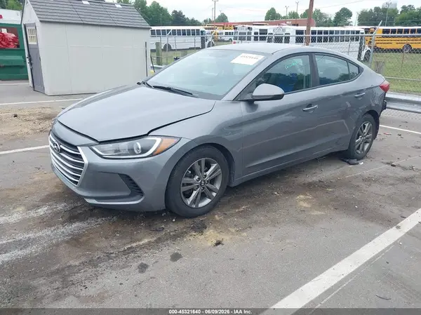 5NPD84LF5JH241848 2018 HYUNDAI ELANTRA - Image 2