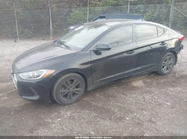 5NPD84LF5JH242613 2018 HYUNDAI ELANTRA - Image 2