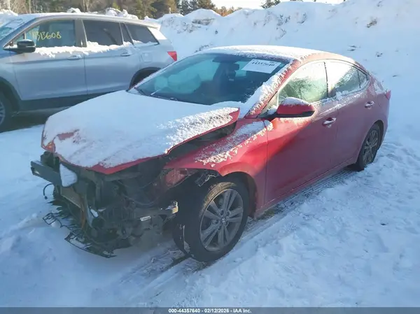 5NPD84LF5JH247181 2018 HYUNDAI ELANTRA - Image 2