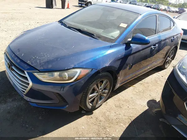 5NPD84LF5JH250100 2018 HYUNDAI ELANTRA - Image 2